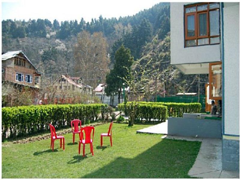 Hotel Season Palace Srīnagar 외부 사진